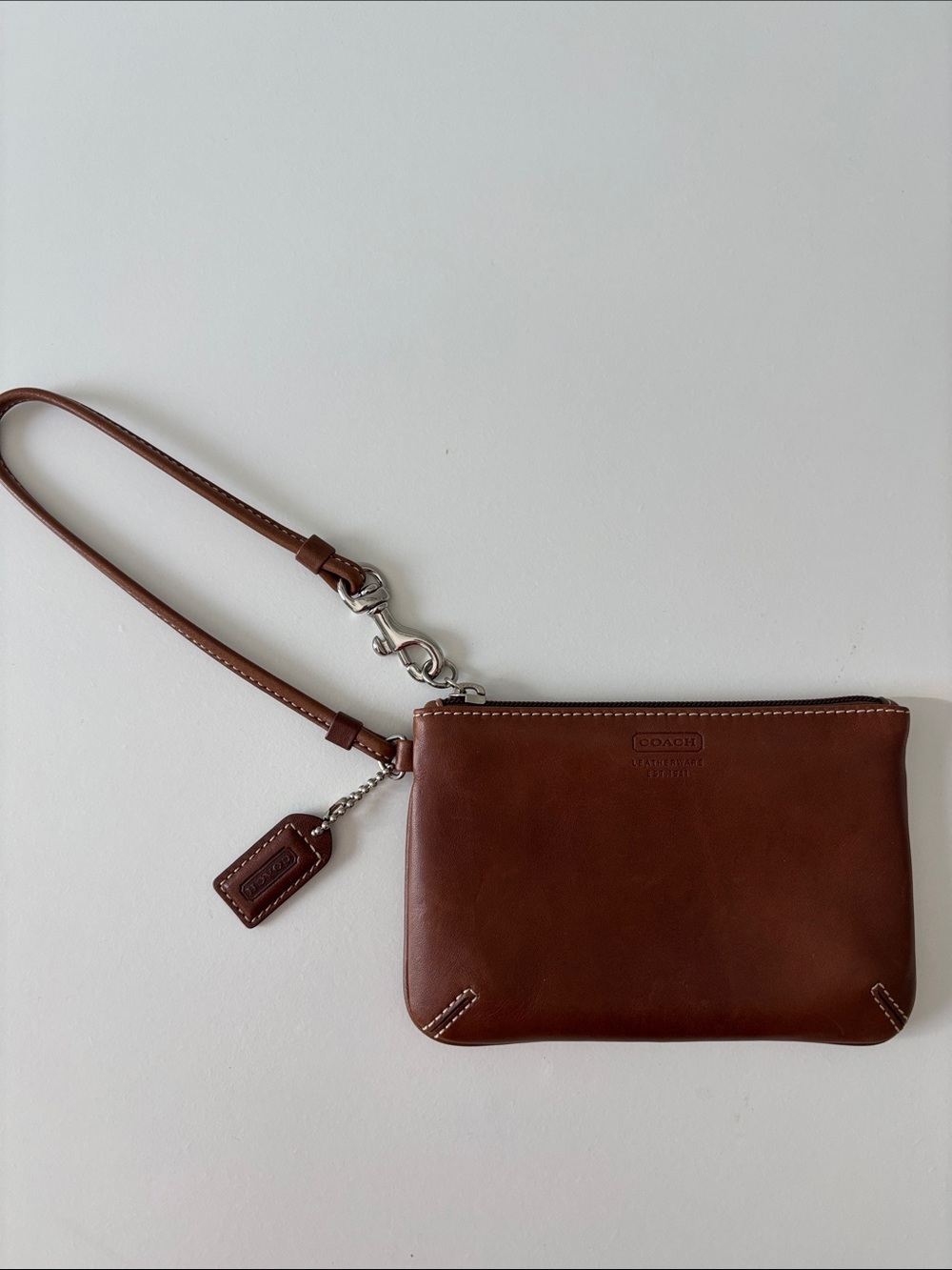 COACH leather wristlet - Picture 3 of 7